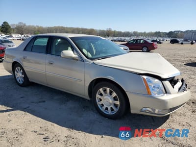 Czwarte zdjęcie samochodu z boku: 2011 CADILLAC DTS VIN:1G6KA5E67BU132896 - miniatura