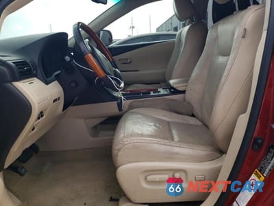 Zdjęcie 7 z 13 samochodu: 2010 LEXUS RX 450 VIN:JTJBC1BA2A2412631 - miniatura