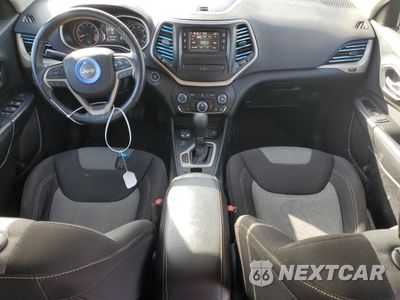 Zdjęcie 8 z 13 samochodu: 2014 JEEP CHEROKEE LATITUDE VIN:1C4PJMCS5EW294404 - miniatura