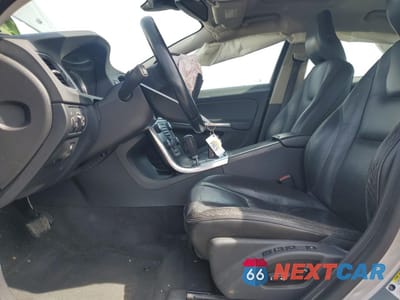 Zdjęcie 7 z 12 samochodu: 2012 VOLVO S60 T6 VIN:YV1902FH4C2120225 - miniatura