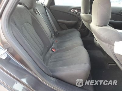Zdjęcie 10 z 14 samochodu: 2015 CHRYSLER 200 LIMITED VIN:1C3CCCAB8FN746508 - miniatura