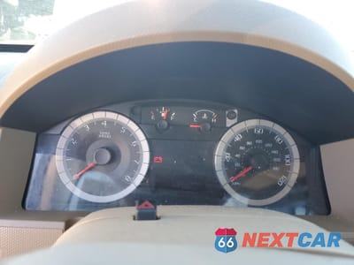 Zdjęcie 9 z 13 samochodu: 2002 FORD ESCAPE XLT VIN:1FMCU93709KC24767 - miniatura