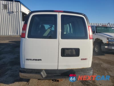 Zdjęcie 6 z 13 samochodu: 2004 GMC SAVANA G2500 VIN:1GTGG25V441125819 - miniatura