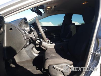Zdjęcie 7 z 13 samochodu: 2016 CHRYSLER 200 LIMITED VIN:1C3CCCAB7GN149481 - miniatura