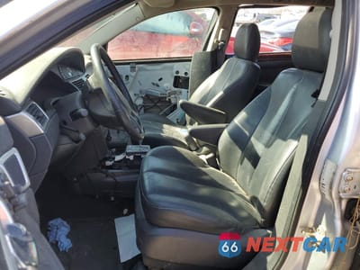 Zdjęcie 7 z 12 samochodu: 2005 CHRYSLER PACIFICA TOURING VIN:2C8GF68475R394423 - miniatura