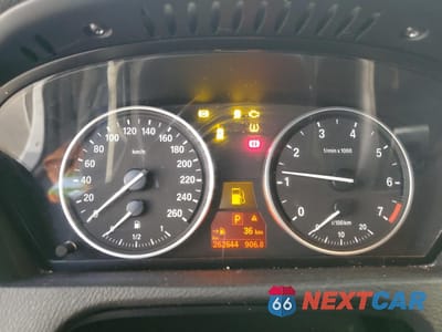 Zdjęcie 9 z 15 samochodu: 2010 BMW X5 XDRIVE48I VIN:5UXFE8C55AL311424 - miniatura