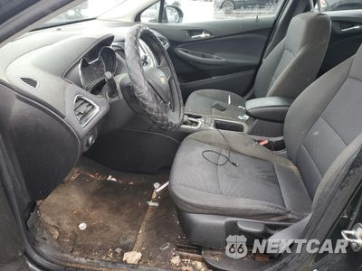 Zdjęcie 7 z 12 samochodu: 2018 CHEVROLET CRUZE LT VIN:1G1BE5SM1J7215783 - miniatura