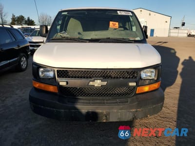 Piąte zdjęcie samochodu w środku: 2010 CHEVROLET EXPRESS G1500 VIN:1GCUGAD4XA1164271 - miniatura