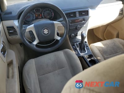 Zdjęcie 8 z 14 samochodu: 2007 SUZUKI XL7 VIN:2S3DA217376129181 - miniatura