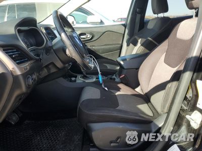 Zdjęcie 7 z 13 samochodu: 2014 JEEP CHEROKEE LATITUDE VIN:1C4PJMCS5EW294404 - miniatura
