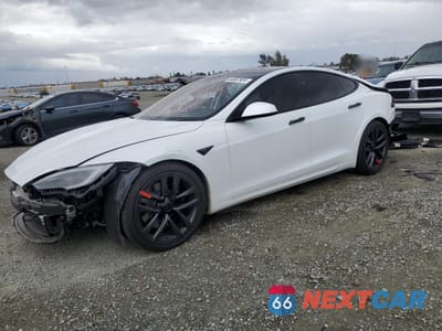 2023 TESLA MODEL S 5YJSA1E53PF511844 - główne zdjęcie licytacji z USA - miniatura