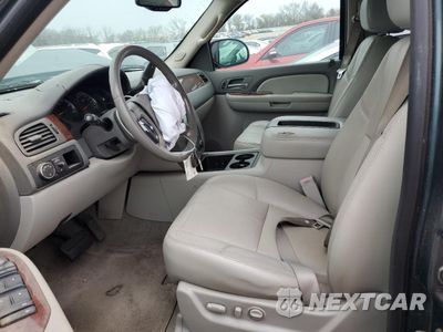 Zdjęcie 7 z 13 samochodu: 2009 GMC YUKON XL C1500 SLT VIN:1GKFC36089R255406 - miniatura