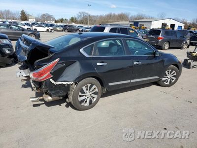 Trzecie zdjęcie samochodu z tyłu: 2015 NISSAN ALTIMA 2.5 VIN:1N4AL3AP5FN324006 - miniatura