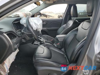 Zdjęcie 7 z 13 samochodu: 2019 JEEP CHEROKEE LATITUDE PLUS VIN:1C4PJLLB9KD333206 - miniatura