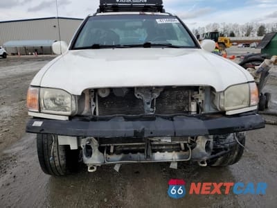 Piąte zdjęcie samochodu w środku: 2001 NISSAN PATHFINDER LE VIN:JN8DR09X71W572323 - miniatura