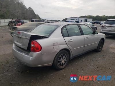 Trzecie zdjęcie samochodu z tyłu: 2008 CHEVROLET MALIBU LS VIN:1G1ZS58FX8F113401 - miniatura