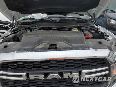 Zdjęcie 11 z 12 samochodu: 2022 RAM 2500 TRADESMAN VIN:3C6UR5CL3NG394405 - miniatura