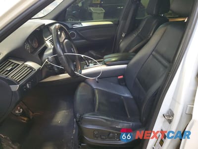 Zdjęcie 7 z 15 samochodu: 2010 BMW X5 XDRIVE48I VIN:5UXFE8C55AL311424 - miniatura