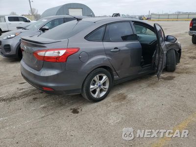 Trzecie zdjęcie samochodu z tyłu: 2012 FORD FOCUS SE VIN:1FAHP3F20CL294789 - miniatura