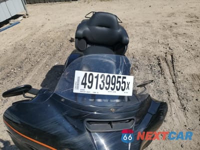 Piąte zdjęcie samochodu w środku: 2022 HARLEY-DAVIDSON FLHTK VIN:1HD1KEF10NB672078 - miniatura