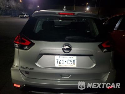 Zdjęcie 6 z 13 samochodu: 2017 NISSAN ROGUE S VIN:5N1AT2MT1HC897363 - miniatura