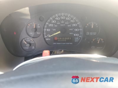 Zdjęcie 9 z 14 samochodu: 2000 GMC SAFARI XT VIN:1GKDM19W1YB539993 - miniatura