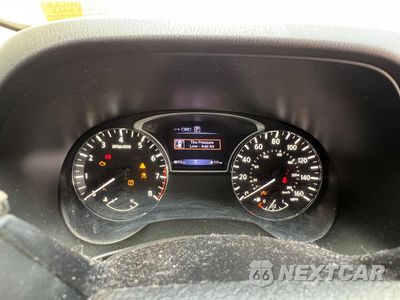 Zdjęcie 8 z 10 samochodu: 2018 NISSAN PATHFINDER S VIN:5N1DR2MM4JC642572 - miniatura