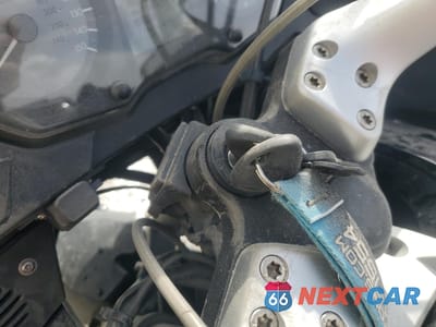 Zdjęcie 8 z 9 samochodu: 2009 BMW R1200 RT VIN:WB10388009ZT14196 - miniatura