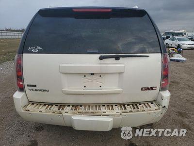 Zdjęcie 6 z 15 samochodu: 2010 GMC YUKON DENALI VIN:1GKUCEEF9AR199599 - miniatura