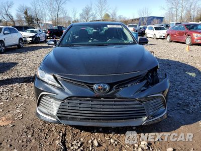 Piąte zdjęcie samochodu w środku: 2023 TOYOTA CAMRY LE VIN:4T1C11AK3PU748286 - miniatura