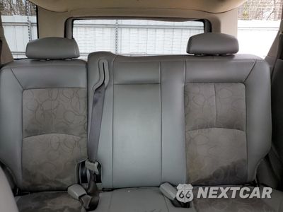 Zdjęcie 10 z 15 samochodu: 2005 SATURN VUE VIN:5GZCZ53475S833755 - miniatura
