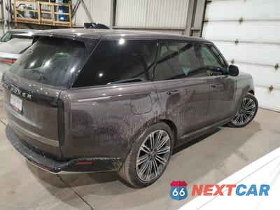 Trzecie zdjęcie samochodu z tyłu: 2025 LAND ROVER RANGE ROVER SE VIN:SALKP9E97SA264760 - miniatura