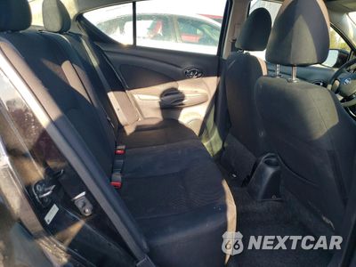 Zdjęcie 10 z 14 samochodu: 2012 NISSAN VERSA S VIN:3N1CN7AP5CL908960 - miniatura