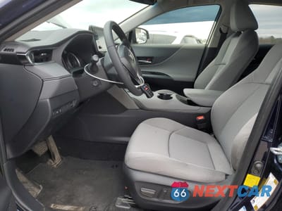 Zdjęcie 7 z 14 samochodu: 2022 TOYOTA VENZA LE VIN:JTEAAAAH8NJ117950 - miniatura