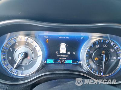 Zdjęcie 9 z 15 samochodu: 2021 CHRYSLER 300 S VIN:2C3CCABG3MH541196 - miniatura
