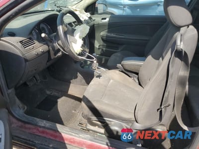 Zdjęcie 7 z 14 samochodu: 2008 PONTIAC G5 GT VIN:1G2AN18B287113294 - miniatura