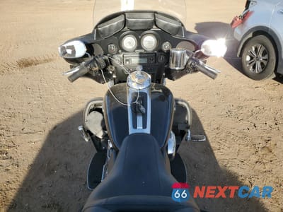 Zdjęcie 6 z 9 samochodu: 2013 HARLEY-DAVIDSON FLHTCUTG TRI GLIDE ULTRA CLASSIC VIN:1HD1MAM11DB851430 - miniatura