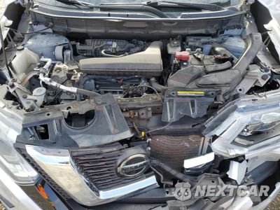 Zdjęcie 13 z 16 samochodu: 2018 NISSAN ROGUE S VIN:5N1AT2MV6JC801041 - miniatura