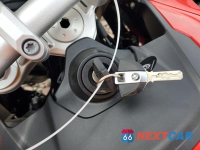 Zdjęcie 8 z 9 samochodu: 2016 BMW S 1000 XR VIN:WB10D1306GZ462507 - miniatura