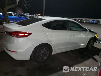 Trzecie zdjęcie samochodu z tyłu: 2017 HYUNDAI ELANTRA SE VIN:5NPD84LF2HH033565 - miniatura