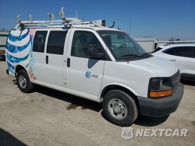 Czwarte zdjęcie samochodu z boku: 2015 CHEVROLET EXPRESS G2500 VIN:1GCWGFCF5F1145840 - miniatura