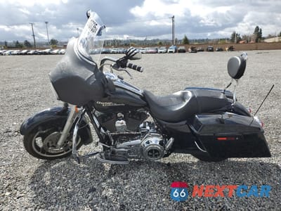 Trzecie zdjęcie samochodu z tyłu: 2010 HARLEY-DAVIDSON FLHX VIN:1HD1KB43XAB636153 - miniatura