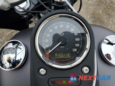 Zdjęcie 7 z 10 samochodu: 2017 HARLEY-DAVIDSON FXDB DYNA STREET BOB VIN:1HD1GXM10HC320049 - miniatura