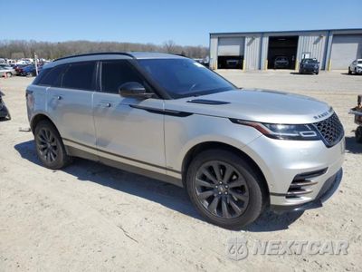 Czwarte zdjęcie samochodu z boku: 2019 LAND ROVER RANGE ROVER VELAR R-DYNAMIC SE VIN:SALYL2EX3KA220234 - miniatura