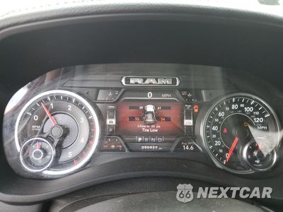 Zdjęcie 9 z 14 samochodu: 2019 RAM 2500 LARAMIE VIN:3C6UR5NL3KG706893 - miniatura