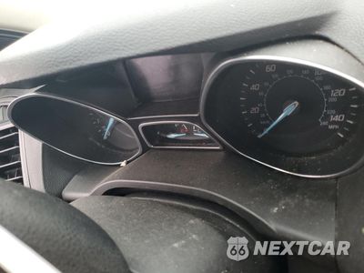 Zdjęcie 9 z 16 samochodu: 2016 FORD ESCAPE S VIN:1FMCU0F70GUC88705 - miniatura