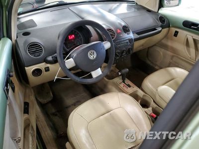 Zdjęcie 8 z 12 samochodu: 2007 VOLKSWAGEN NEW BEETLE 2.5L OPTION PACKAGE 1 VIN:3VWRG31CX7M519560 - miniatura