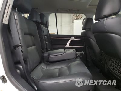 Zdjęcie 11 z 17 samochodu: 2020 TOYOTA LAND CRUISER VX-R VIN:JTMCY7AJ0L4089992 - miniatura