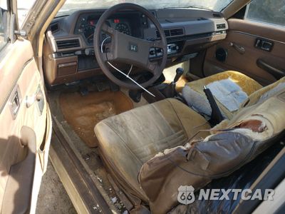 Zdjęcie 8 z 12 samochodu: 1981 HONDA ACCORD VIN:JHMSZ5327CC006002 - miniatura