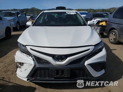 Piąte zdjęcie samochodu w środku: 2024 TOYOTA CAMRY SE NIGHT SHADE VIN:4T1S11AK2RU217532 - miniatura